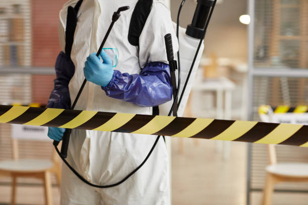 Professional Biohazard technician working in Campbell, OH